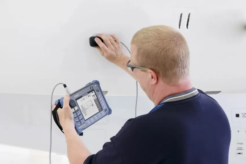 Дефектоскоп композитных материалов