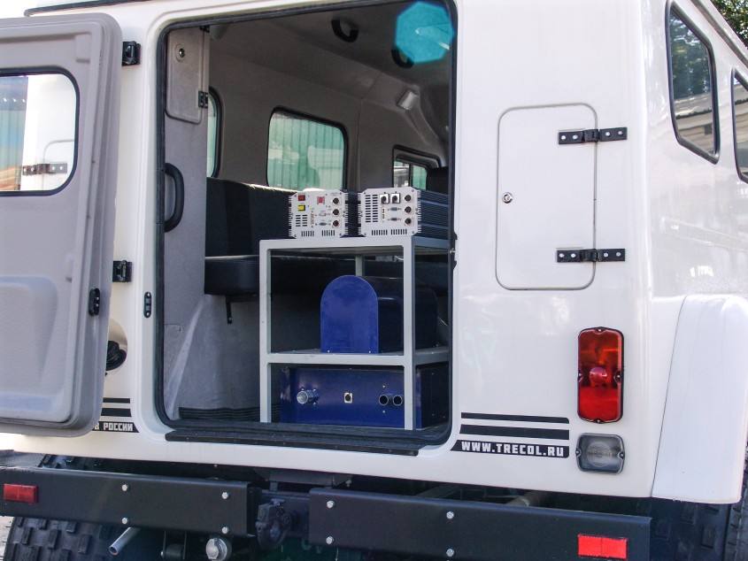 Лазерный детектор утечек в салоне вездехода