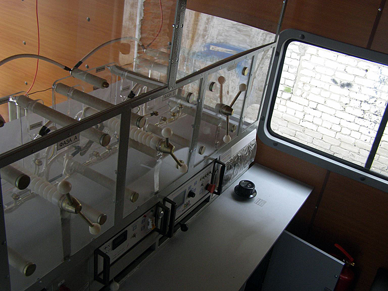 Интерьер электротехнической лаборатории ПЕРГАМ ЭТЛ-35