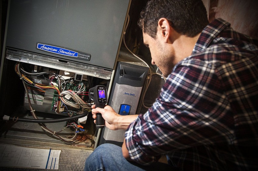 TG167 находит неполадки и перегрев скрытой электропроводки в доме