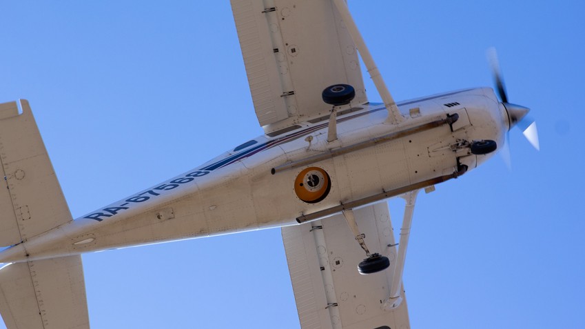 ALMA G4 mini на самолёте