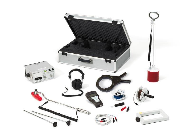 Locator set