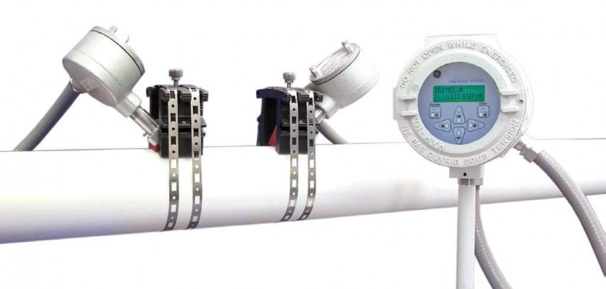 GE Sensing DigitalFlow XMT868