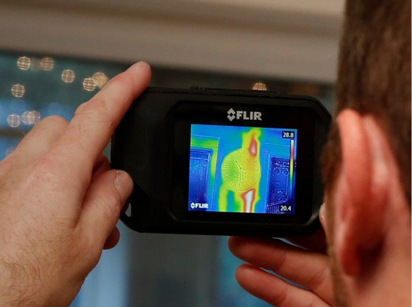 FLIR C2
